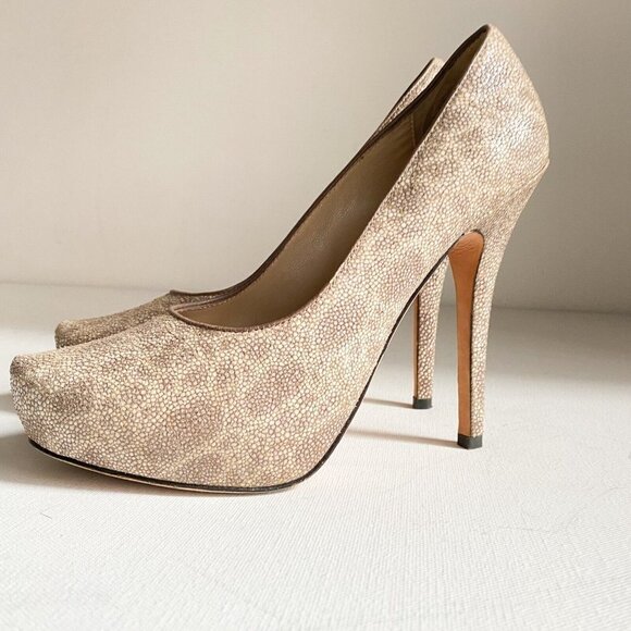 Jean-Michel Cazabat Light Beige Stingray Skin Classic Round Toe Heels 39.5 - Picture 6 of 14